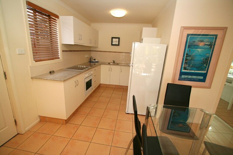 Aparthotel Byron Bay Beachfront Apartments