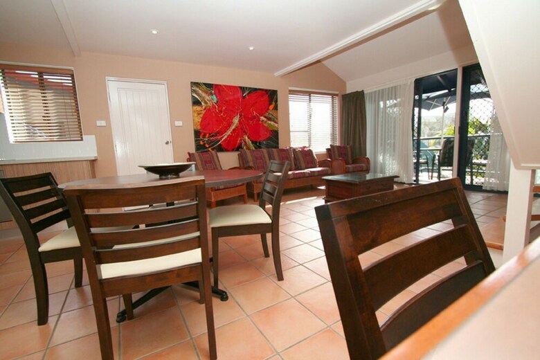Aparthotel Byron Bay Beachfront Apartments