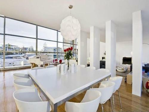 Hostal Luxury Waterfront Home