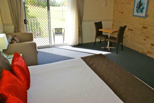 Best Western Ambassador Motor Lodge