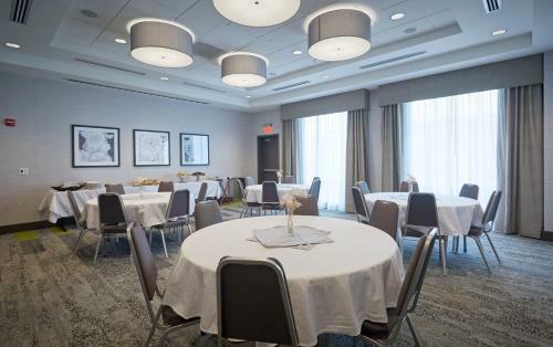 Hotel Hilton Garden Inn Corning Downtown