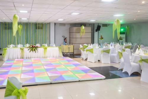 Hotel La Falaise Bonanjo