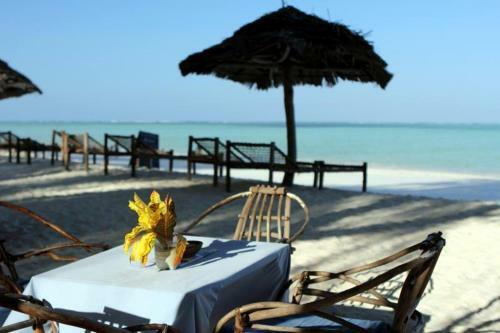 Hotel Ndame Beach Lodge