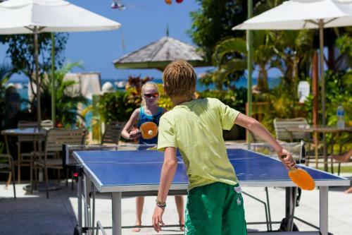 Hotel Bay Gardens Beach Resort
