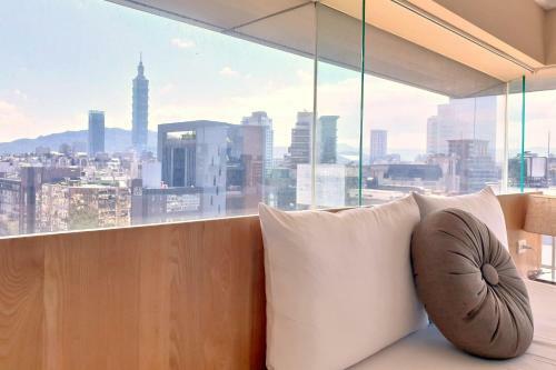 Eastin Taipei Hotel