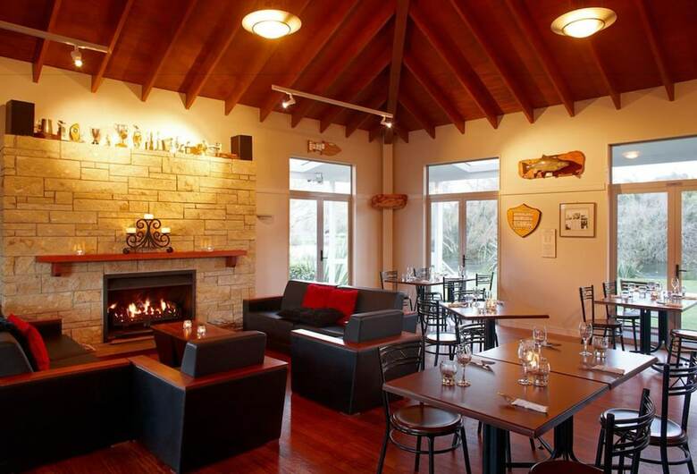 Hotel Twinlake Villas