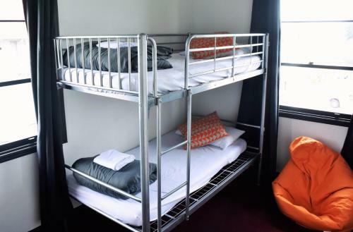 Bob's Hostel