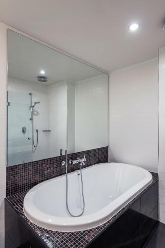 Aparthotel Qt Wellington Apartments