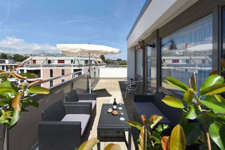Home Swiss Hotel