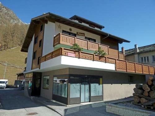Apartment Adonis & Vallesia