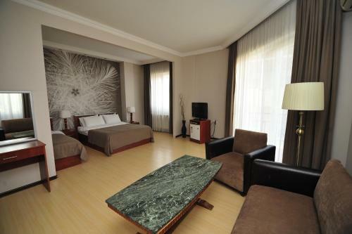 Hotel Armazi Palace