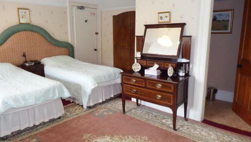 Hostal Whitchester Christian Centre