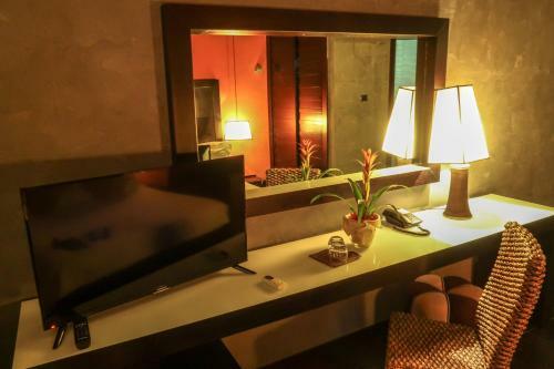 Hotel Baia Dei Turchi Resort