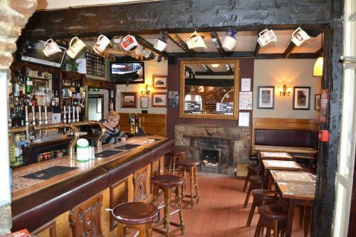 Posada Oak Tree Inn