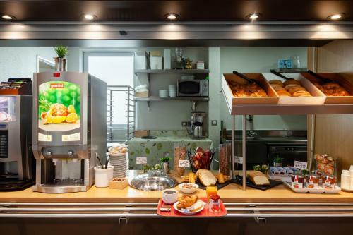 Hotel B&B H�tel Paris Le Bourget