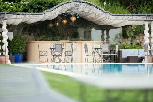 Byblos Art Hotel Villa Amist�