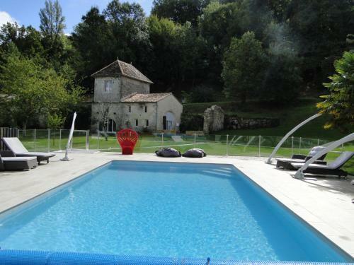 Hostal Ch�teau De Courtebotte
