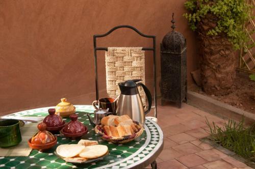 Hostal Dar Sofar