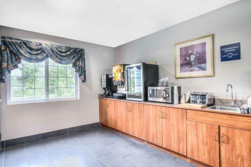 Hotel Microtel Inn And Suites Dover