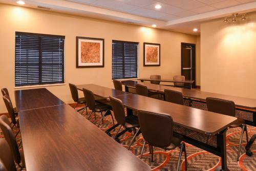 Hotel Staybridge Suites Merrillville