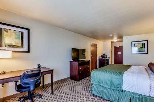 Hotel Cobblestone Inn & Suites - Waverly
