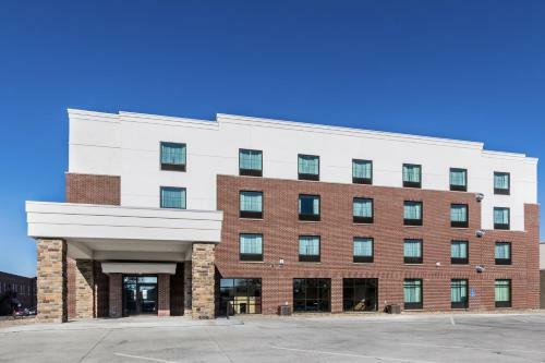 Hotel Cobblestone Inn & Suites - Waverly