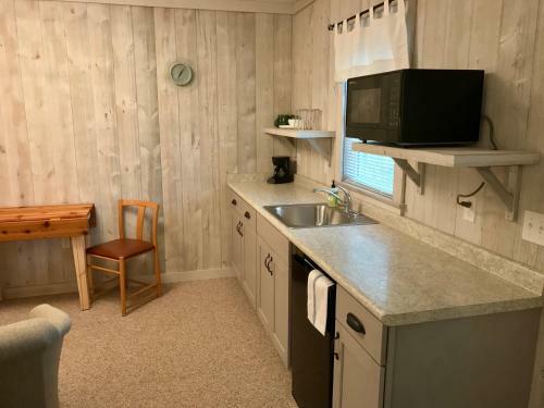 Motel Cedar Ridge Cabins
