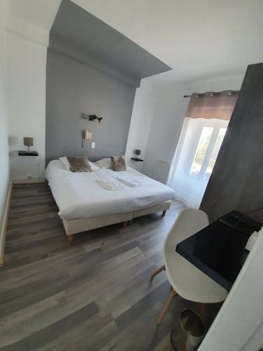 Hotel La Marine
