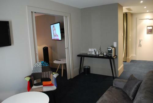 Hotel Le Cinq Hyper - Centre