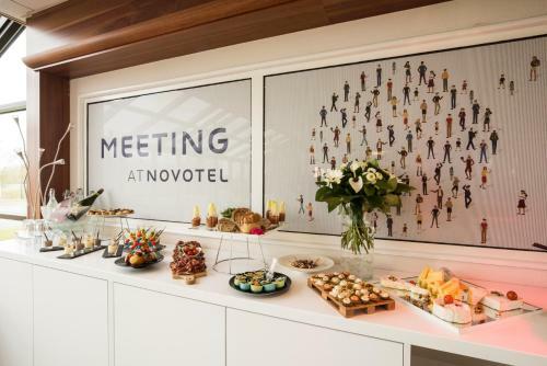 Hotel Novotel Chartres