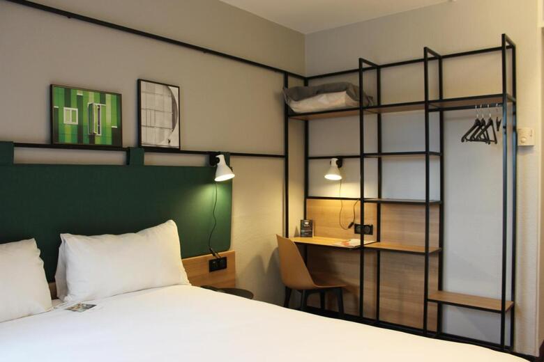 Hotel Ibis Evry
