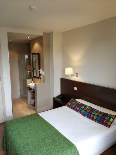 Hotel Puerta Del Arco