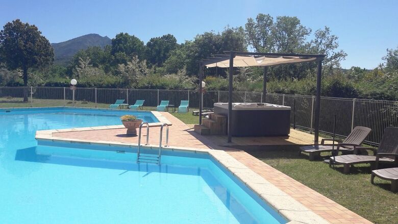 Hotel Le Neoulous