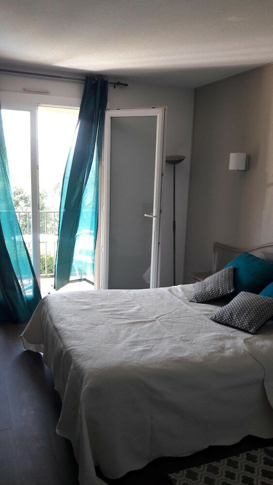 Hotel Le Neoulous