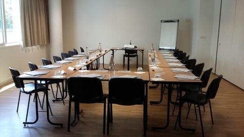 Hotel Ibis Styles Massy Op�ra
