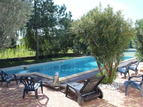 Extravagant Holiday Home In Piolenc With Private Pool