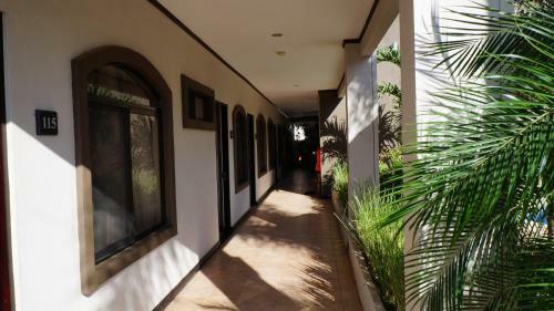 Hotel Colono Beach