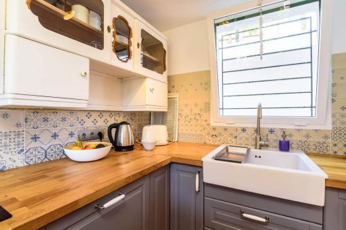 Begur Apartment Sleeps 4