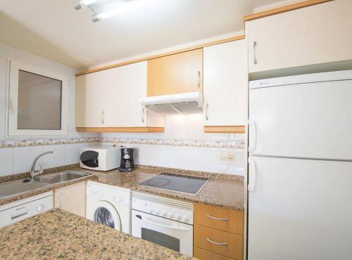 Apartment Arenal 6 - Plusholidays