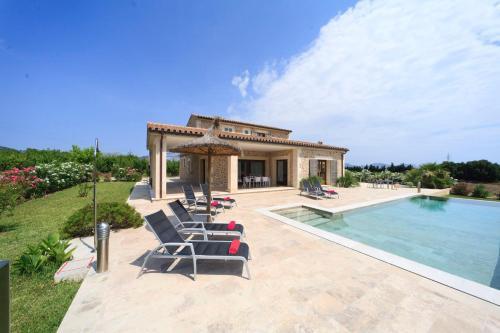 Es Barcares Villa Sleeps 6 Pool Wifi
