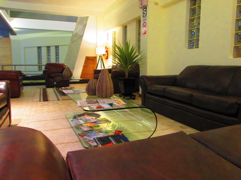 Las Musas Hotel & Casino