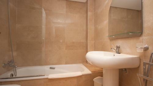 Apartamento Marina De La Duquesa 241