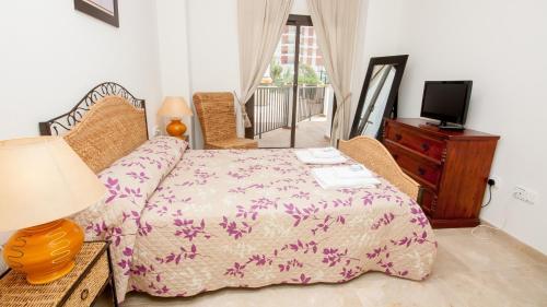 Apartamento Marina De La Duquesa 1001