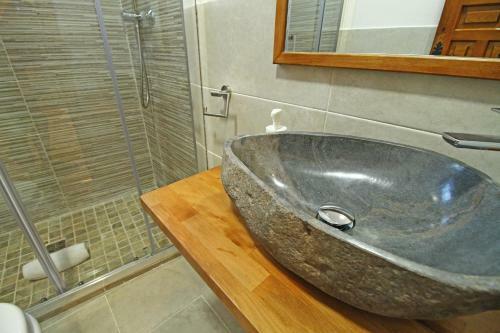 Apartamentos Sn� Mont Romies