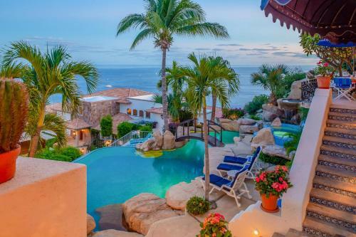 Pacific Ocean Views & Infinity Pool, Villa Miramar