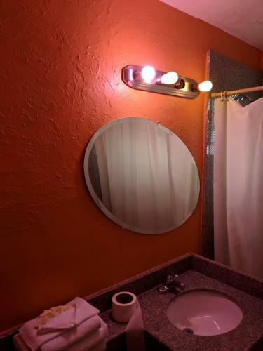 Hotel Skylark Motel