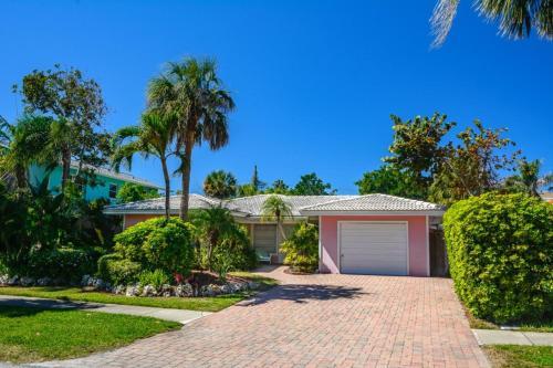 Sea Breeze Beach House