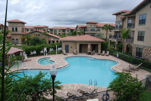 Charo Apartment 906