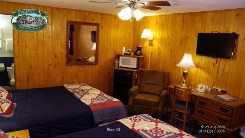 Posada Edgewater Inn & Cottages