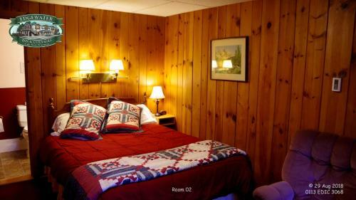 Posada Edgewater Inn & Cottages